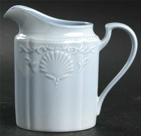 South Hampton Blue Creamer