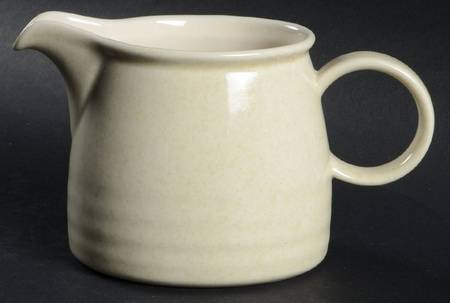 Linen Creamer