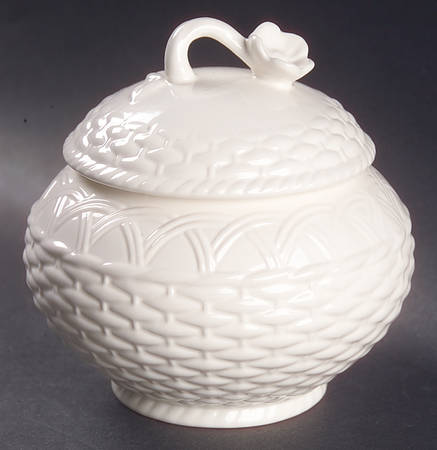 Country Manor White Sugar Bowl & Lid