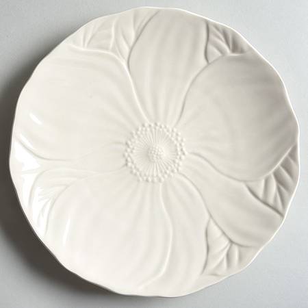 Country Manor Cream Accent Salad Plate