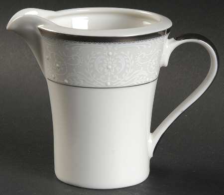 Dynasty Platinum Creamer