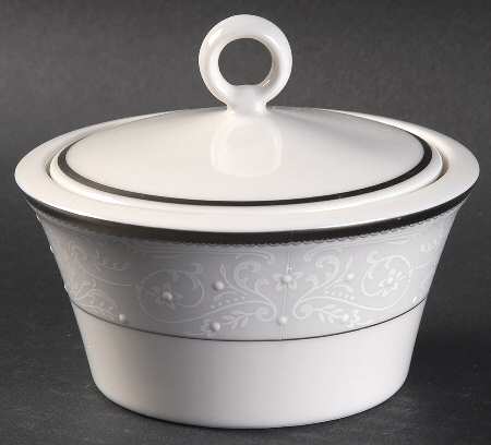 Dynasty Platinum Sugar Bowl & Lid