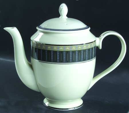 Tuxedo Park Coffee Pot & Lid