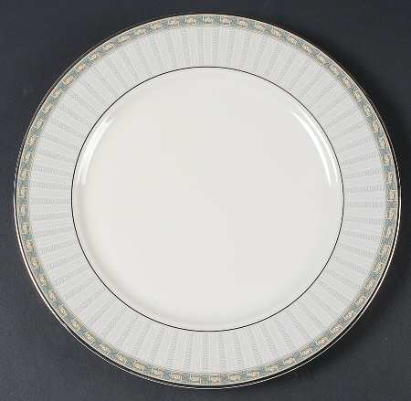 Bryn Mawr 12" Chop Plate (Round Platter)