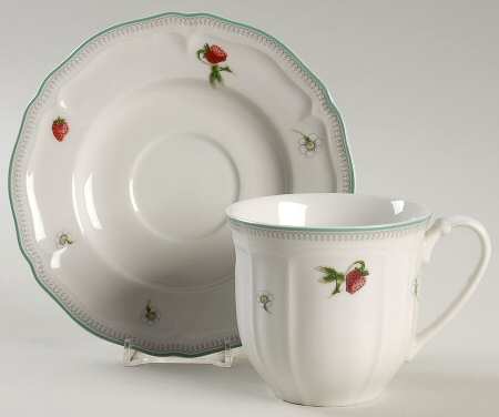 Strawberry Field Flat Cup & Saucer Set