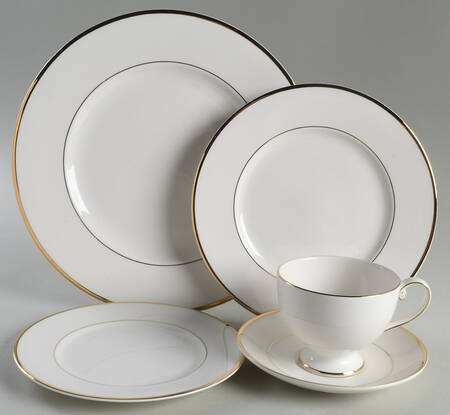 Cameo Gold 5 Piece Place Setting