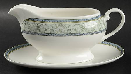 Plaza Delray Gravy Boat & Underplate