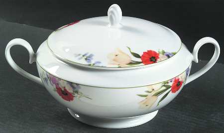 Floribunda 1.5 Qt Round Covered Casserole