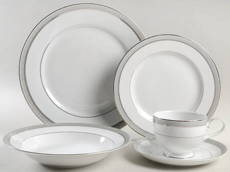 Platinum Crown 40 Piece Estate Set