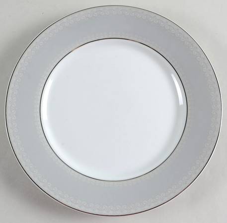 Platinum Crown Accent Luncheon Plate