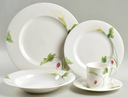 Classic Calla 40 Piece Estate Set
