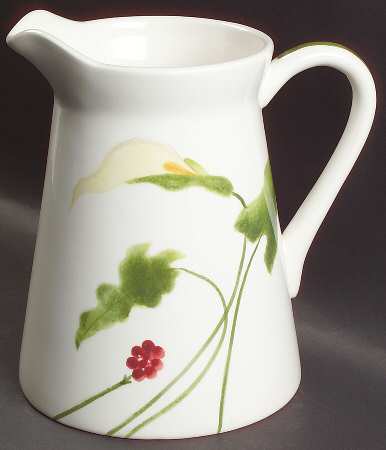 Classic Calla 60 Oz Pitcher