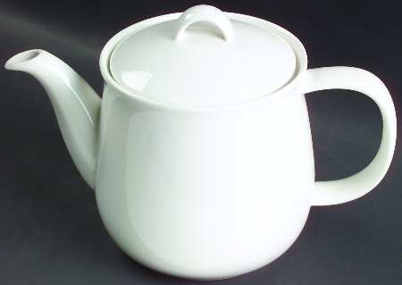 Arctic White Teapot & Lid