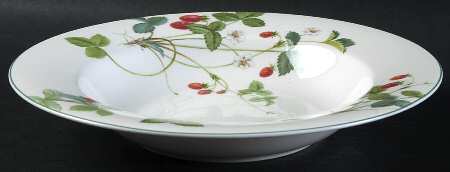 Strawberry Hill Large Rim Soup Bowl