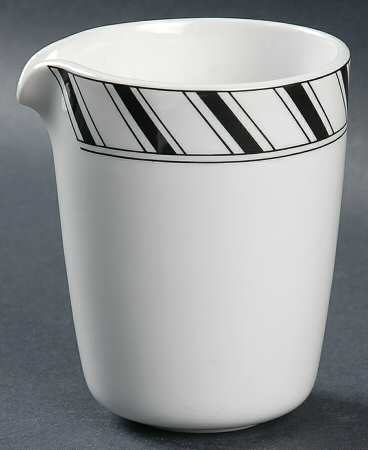 Cutting Edge Creamer