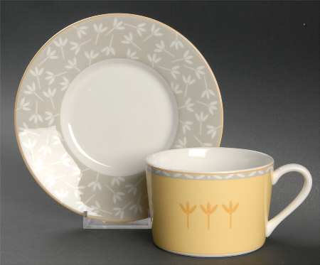 Country Estate Flat Cup & Saucer Set