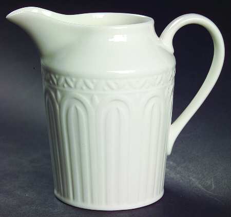 Casa Blanca Creamer
