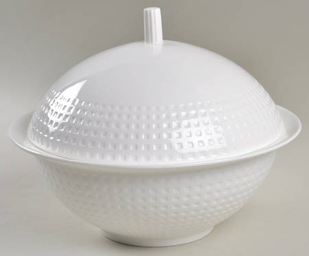 Satin Contrast 2 Qt Round Covered Casserole