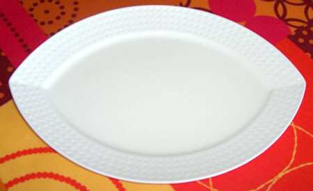 Satin Contrast 11" Oval Serving Platter