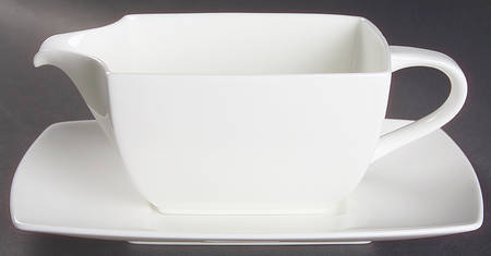 Elegance White Gravy Boat & Underplate