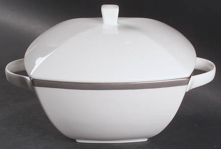Millennium Platinum 2 Qt Round Covered Casserole