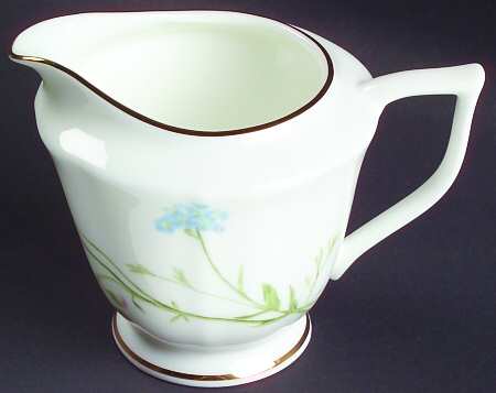 Nature's Elegance Creamer