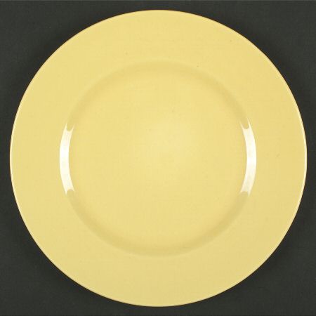 200 Canary Yellow (Glossy, Rim) by Metlox - Poppytrail - Vernon