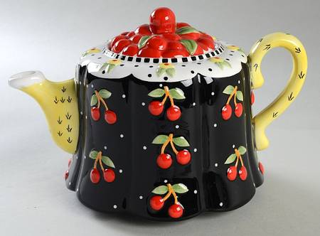 Cherry Cameo Sculpted Teapot & Lid
