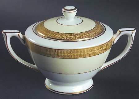 Royalty Sugar Bowl & Lid by Mikado