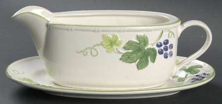 Napa Valley Gravy Boat & Underplate