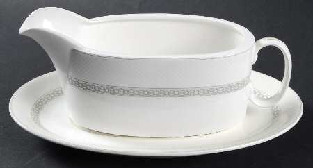 Verona Gravy Boat & Underplate