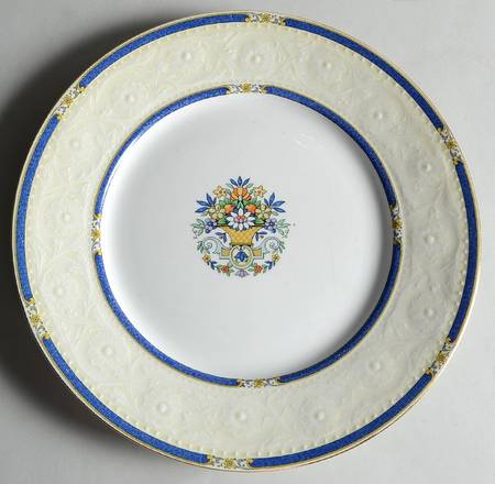 MEA133 (Cream and White) by Alfred Meakin