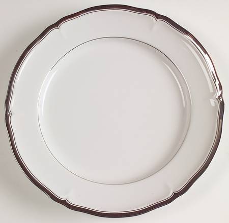 Hyde Park Platinum by Mikasa