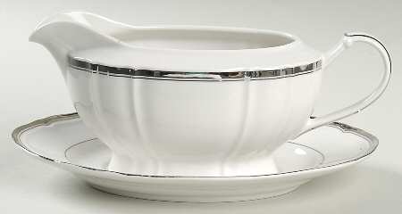 Hyde Park Platinum Gravy Boat & Underplate