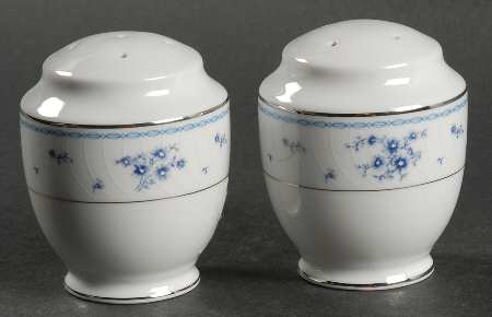 Breath of Spring Salt & Pepper Set