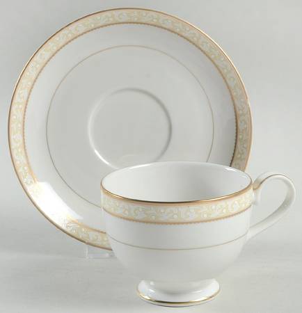 Radcliffe Footed Cup & Saucer Set