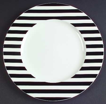 Glamour Black by Mikasa