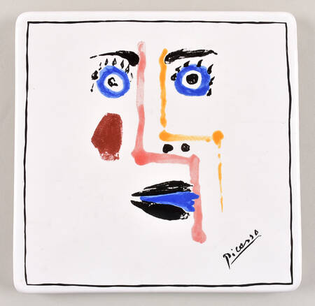 Faces Collection Trivet