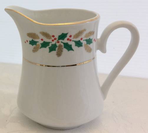 MEW3 Creamer
