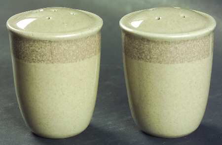 Villagio Beige Salt & Pepper Set