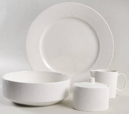 Ginseng 5 Piece Hostess Set