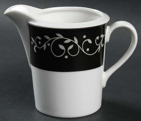 Organdi Creamer