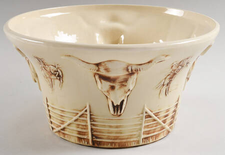 El Rancho Serve All Sombrero Bowl