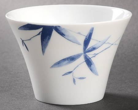 Regard (Oxygene Shape) Tall China Tumbler