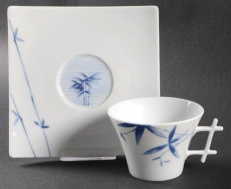 Regard (Oxygene Shape) Flat Cup & Saucer Set