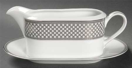 Majestic Manor (L3169) Gravy Boat & Underplate