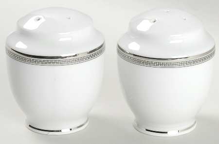 Majestic Manor (L3169) Salt & Pepper Set