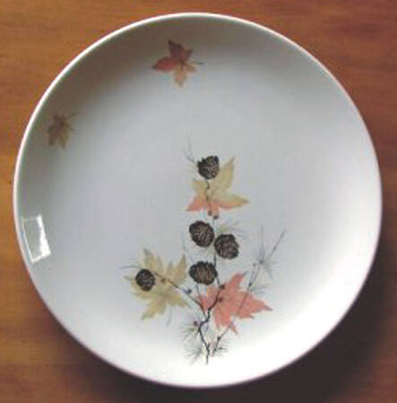 Pinecones by Myott Staffordshire
