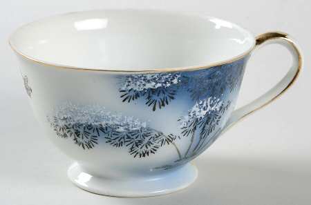 MEJ15 Footed Cup