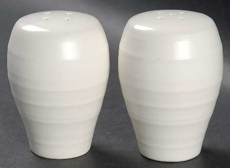 Swirl White Salt & Pepper Set